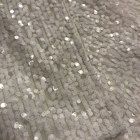 BNWT Kitchen Dining Table Runner White Sequin White Beaded Fringe - Picture 10 of 15